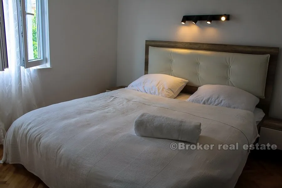 dvoetažan penthouse, dugoročni najam - slika 12