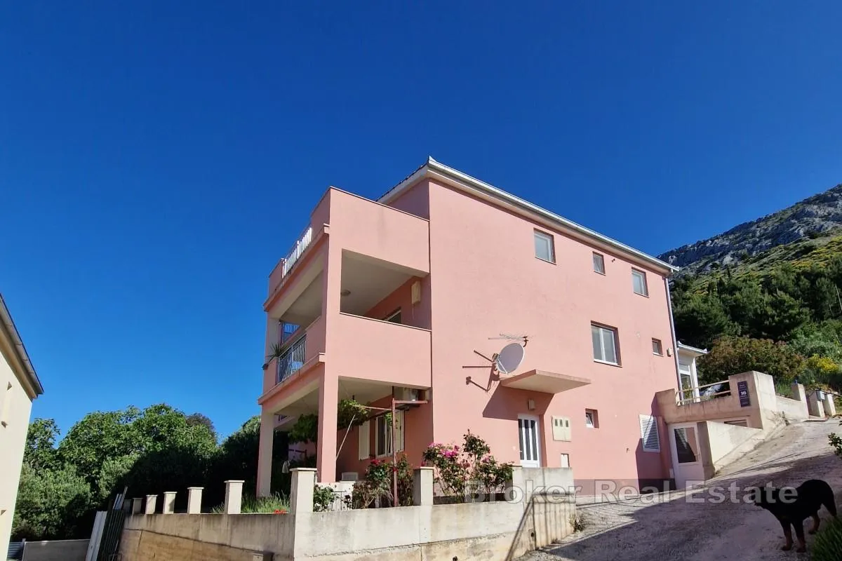 apartmanska kuća s pogledom na more - slika 4