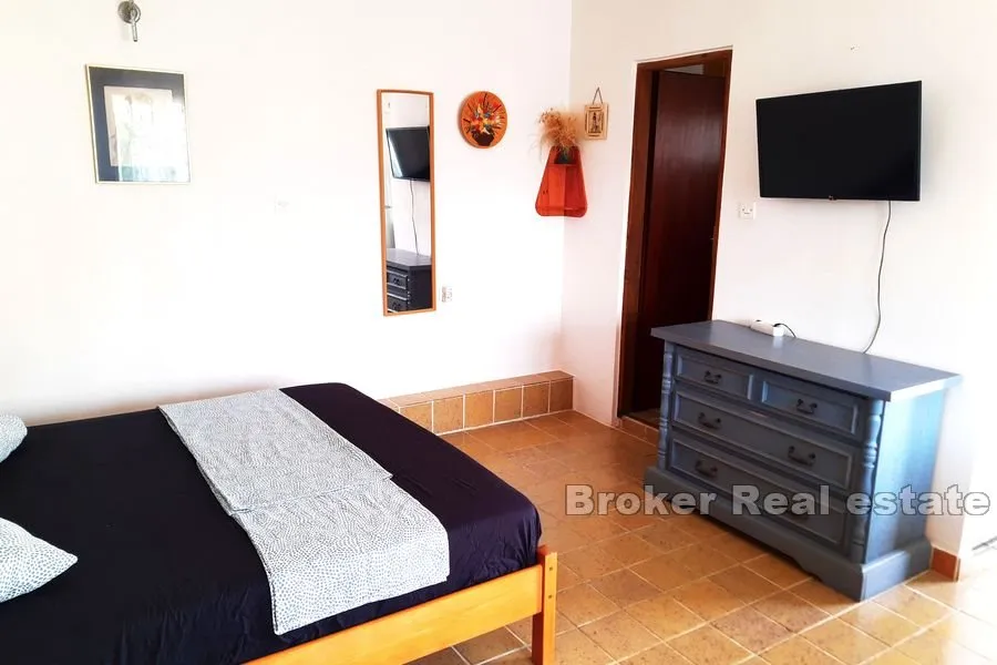 apartmanska kuća s pogledom na more - slika 6
