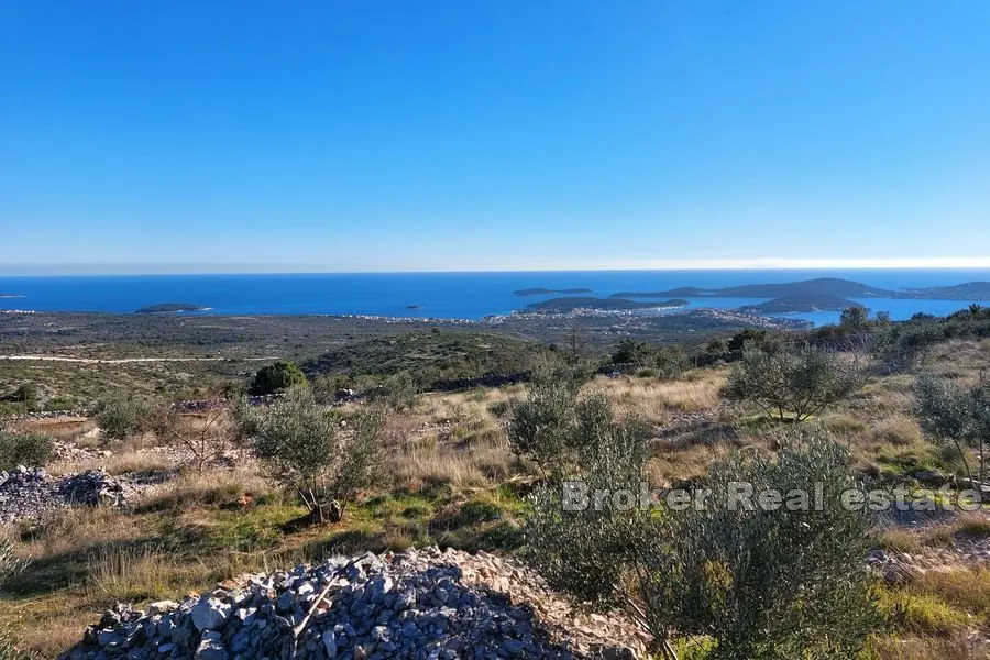 Zemljište s otvorenim pogledom na more - Rogoznica