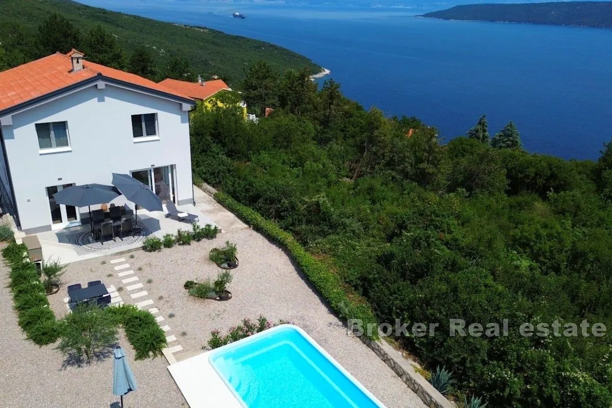 Samostojeća kuća s panoramskim pogledom na more - Labin