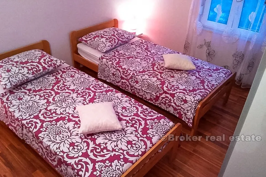 apartmanska kuća s pogledom na more, prodaja - slika 14