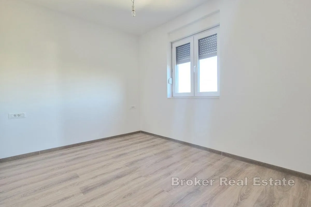 penthouse s krovnom terasom i parkirnim mjestom - slika 4