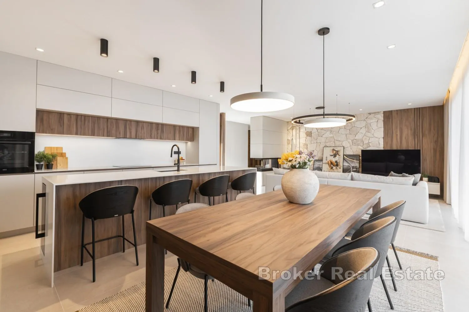 izuzetan dvoetažni penthouse - slika 8