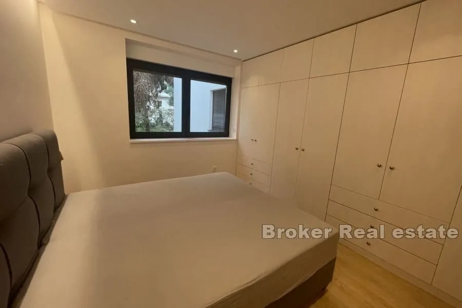 bačvice, dvosobni apartman - slika 10