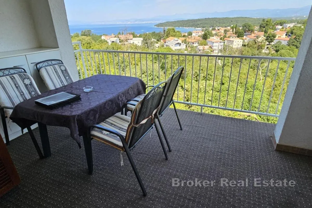 apartman s loggiom i pogledom na more - slika 2