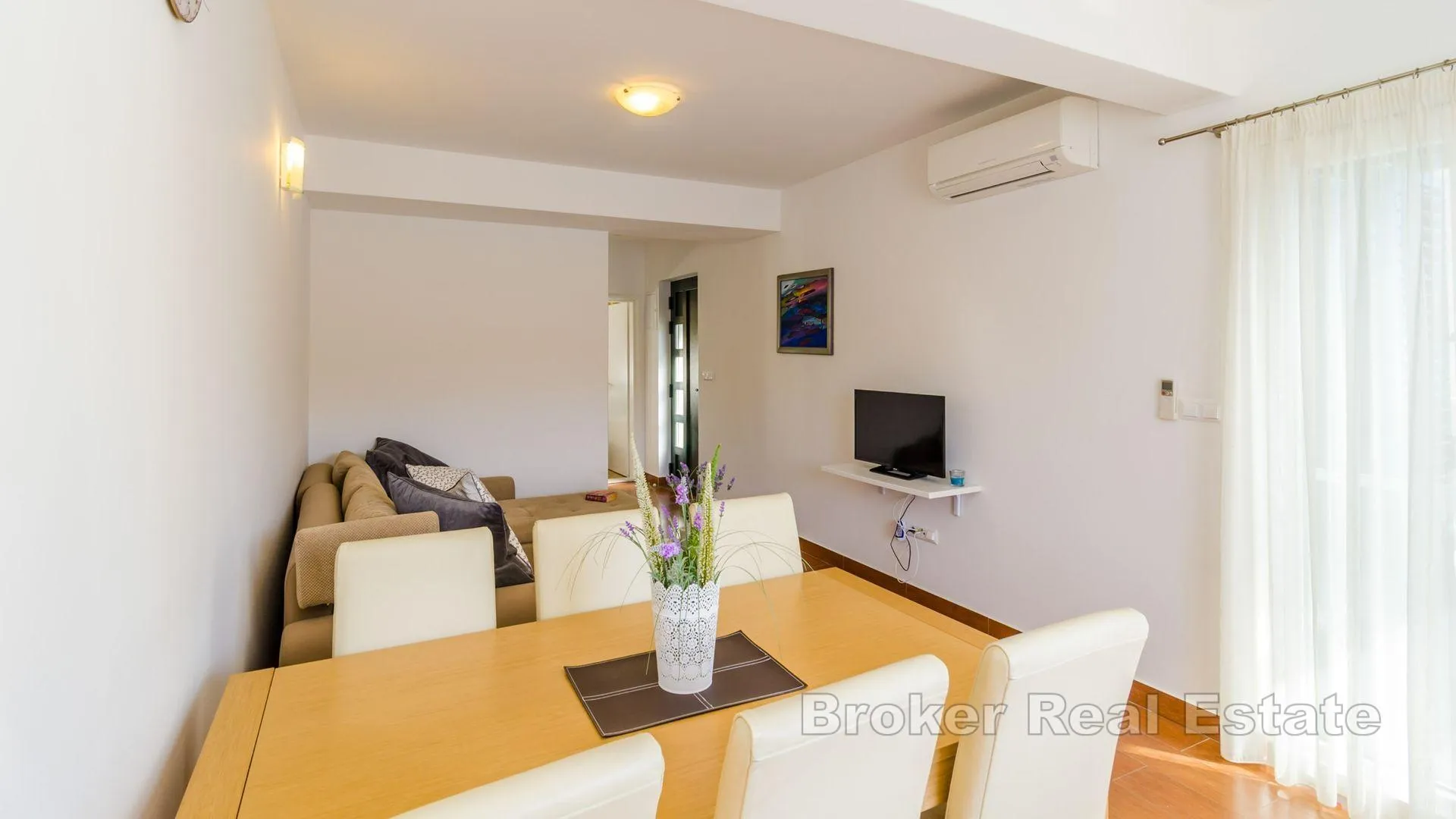 apartmanska kuća u prvom redu do mora - slika 19