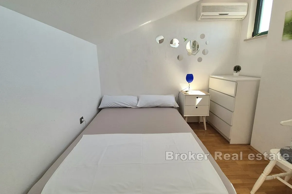 apartman s pogledom na more - slika 9