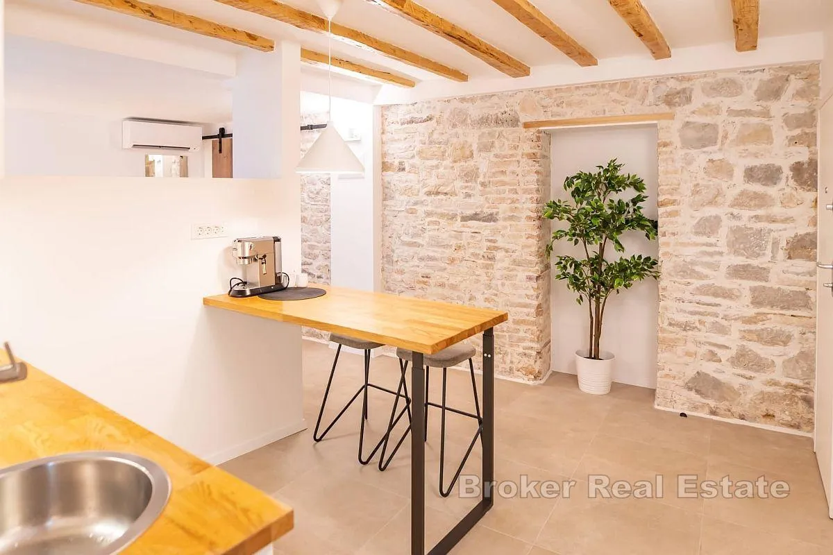 moderni apartmani u centru grada - slika 3