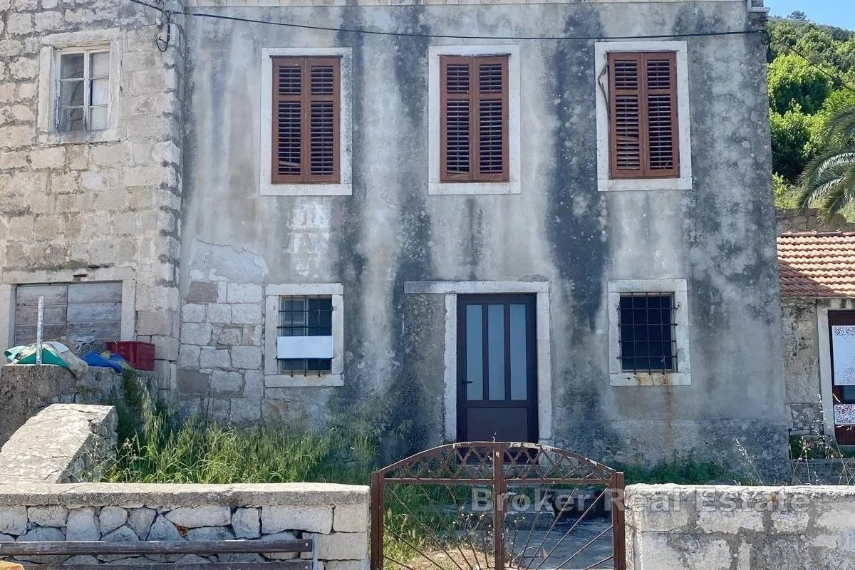 kamena kuća prvi red do mora s građevinskim zemljištem - slika 2