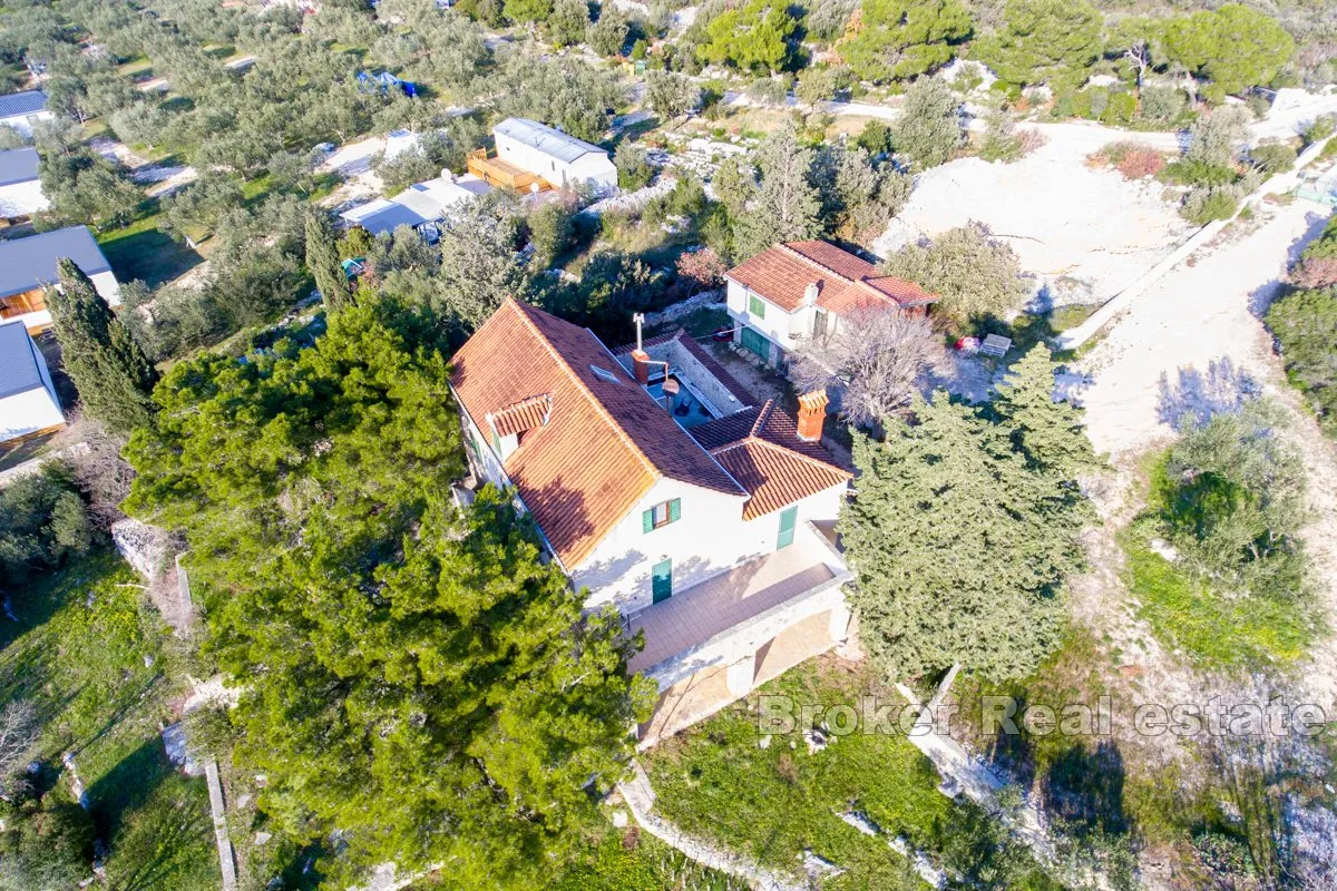 povijesna vila pored mora - slika 4