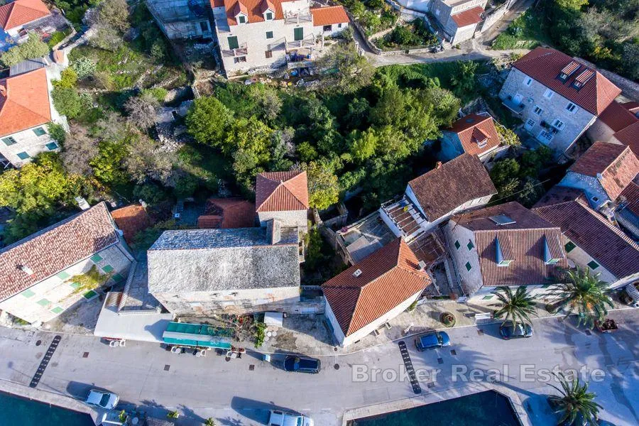 kameni dvorac do mora - slika 3