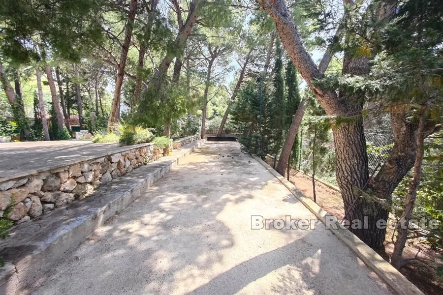 veliko imanje s kućama za odmor i turizam - slika 11