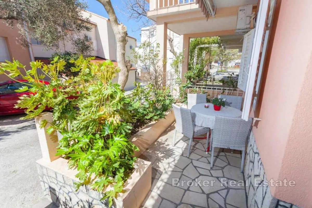 apartmanska kuća s pogledom na more - slika 14
