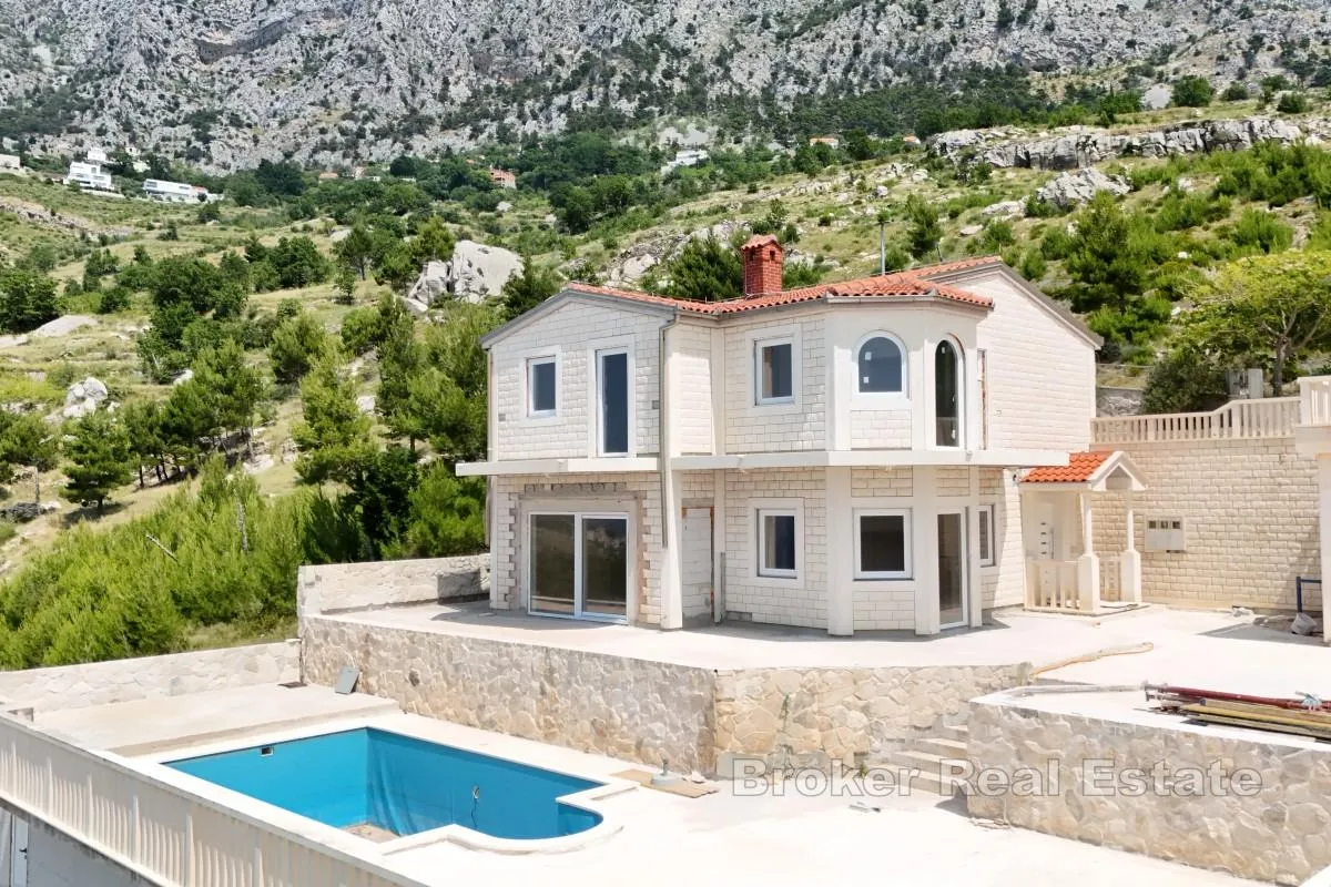 panoramska kuća za renovaciju s prekrasnim pogledom na more - slika 7