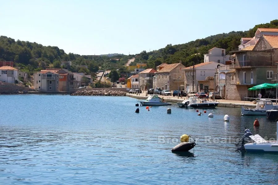 nezavršena kuća blizu mora na otoku kod šibenika - slika 4