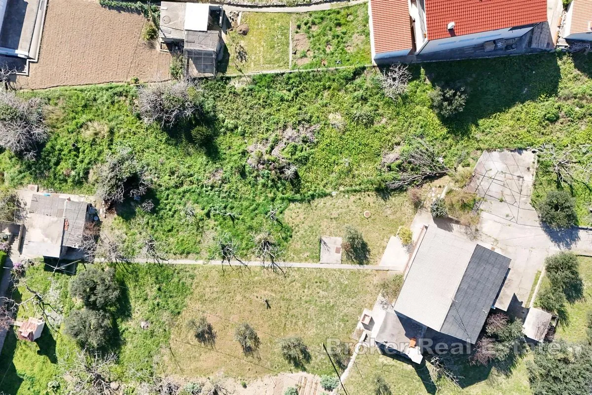 građevinsko zemljište s pogledom na split - slika 2