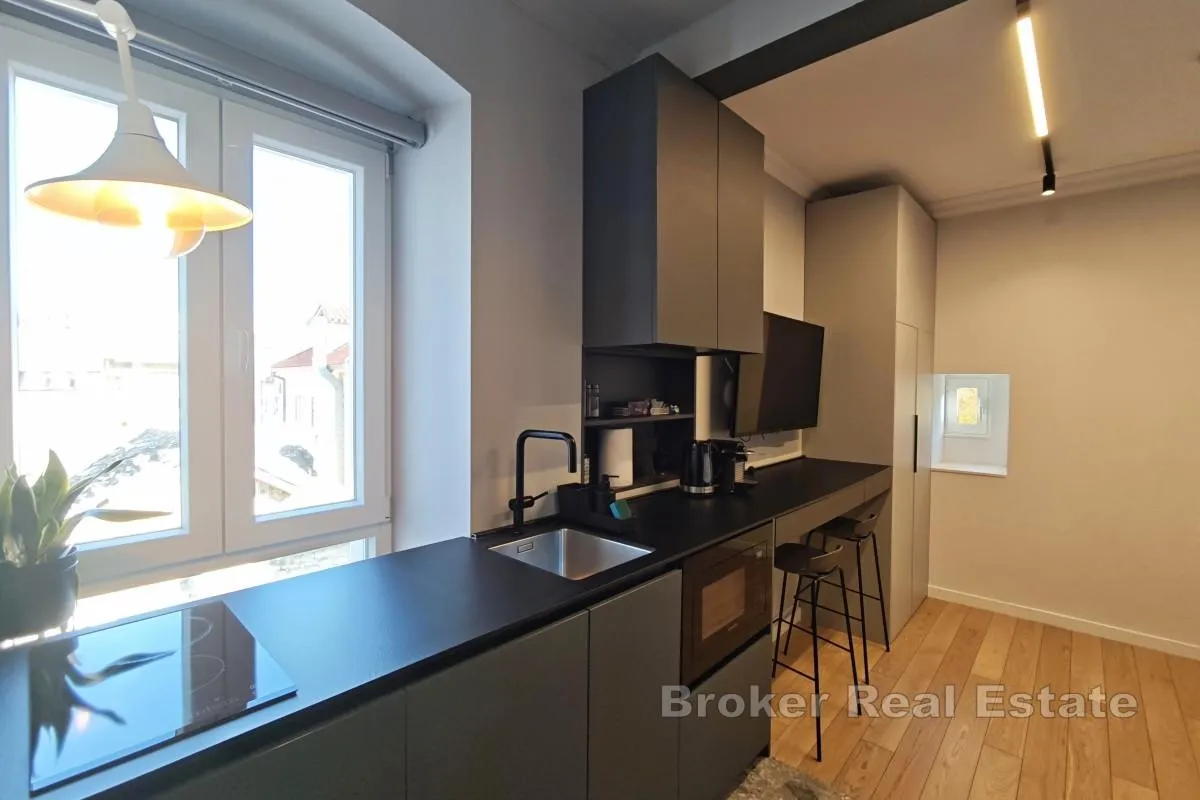 uhodane apartmanske jedinice u centru grada - slika 16