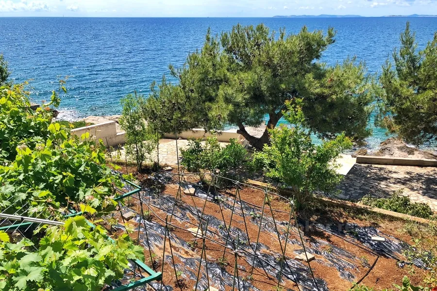 krasna kuća pokraj primoštena - slika 15