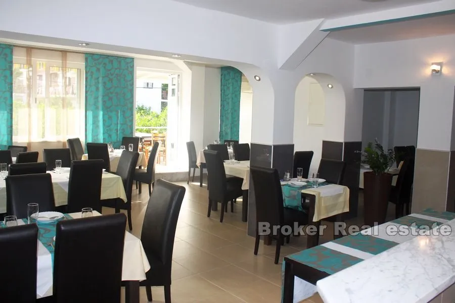 drvenik, apartmanska kuća s pogledom na more - slika 8
