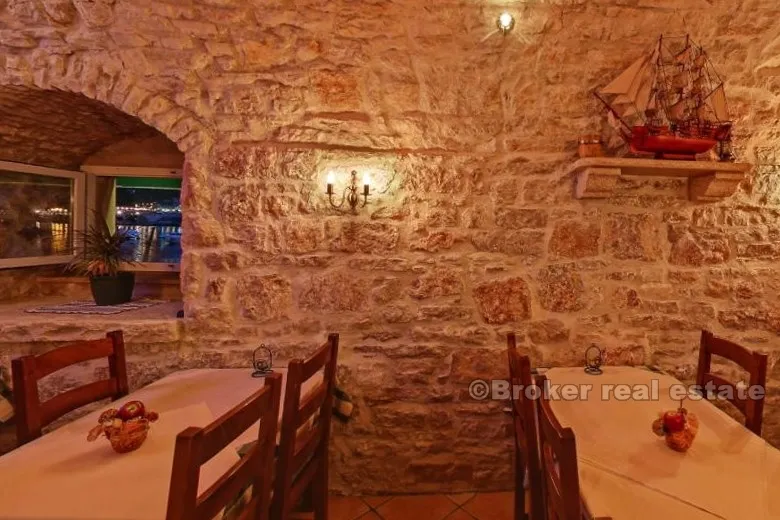 restoran u prvom redu do mora, na prodaju - slika 8