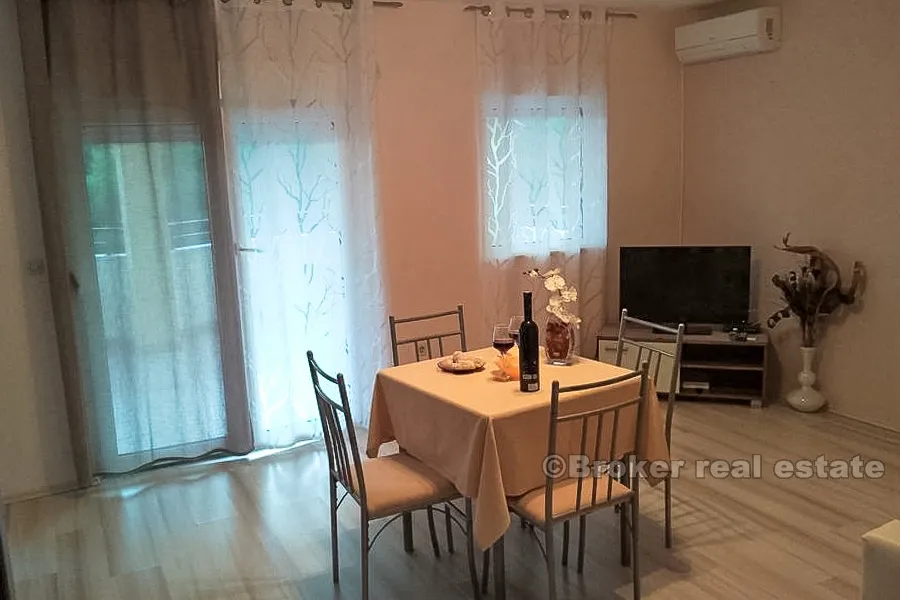 apartmanska kuća s pogledom na more, prodaja - slika 10