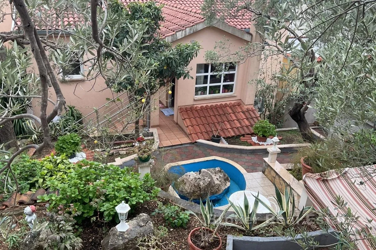 apartmanska kuća s pogledom na more - slika 2