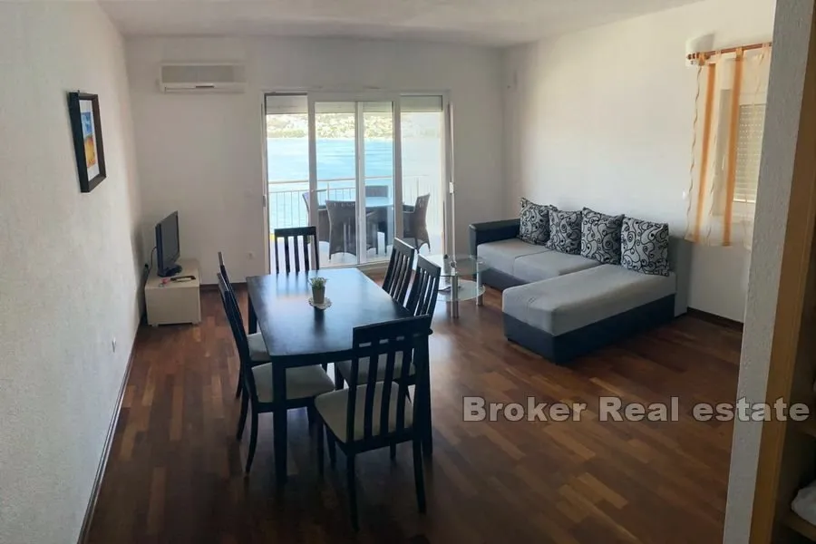 apartmanska kuća s pogledom na more - slika 4