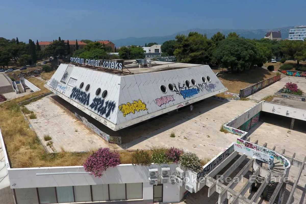 jedinstveni poslovni prostor za kompletnu renovaciju - slika 2
