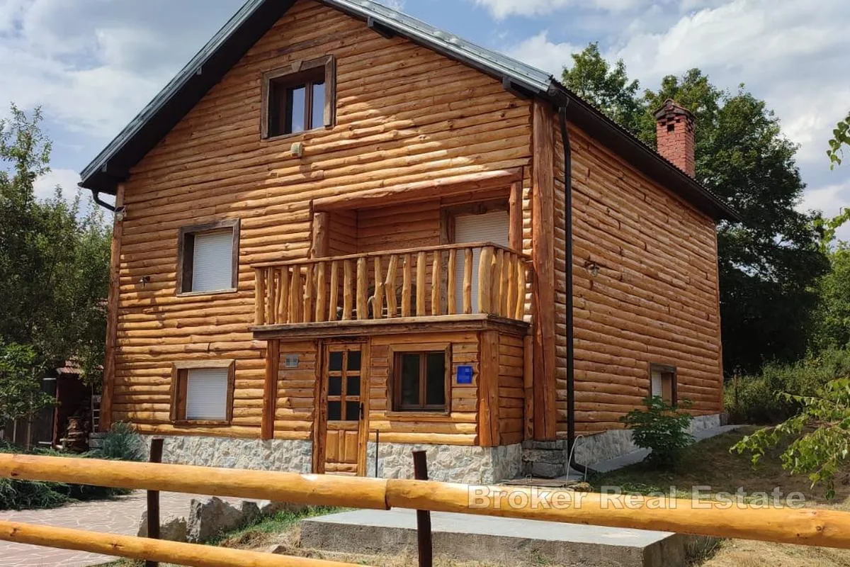 predivna kuća s imanjem - slika 3