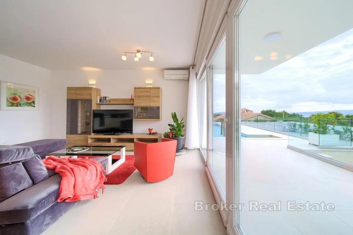 vila s četiri apartmana i otvorenim pogledom na more - slika 14