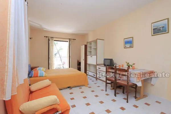 luksuzna vila s bazenom, za najam - slika 10