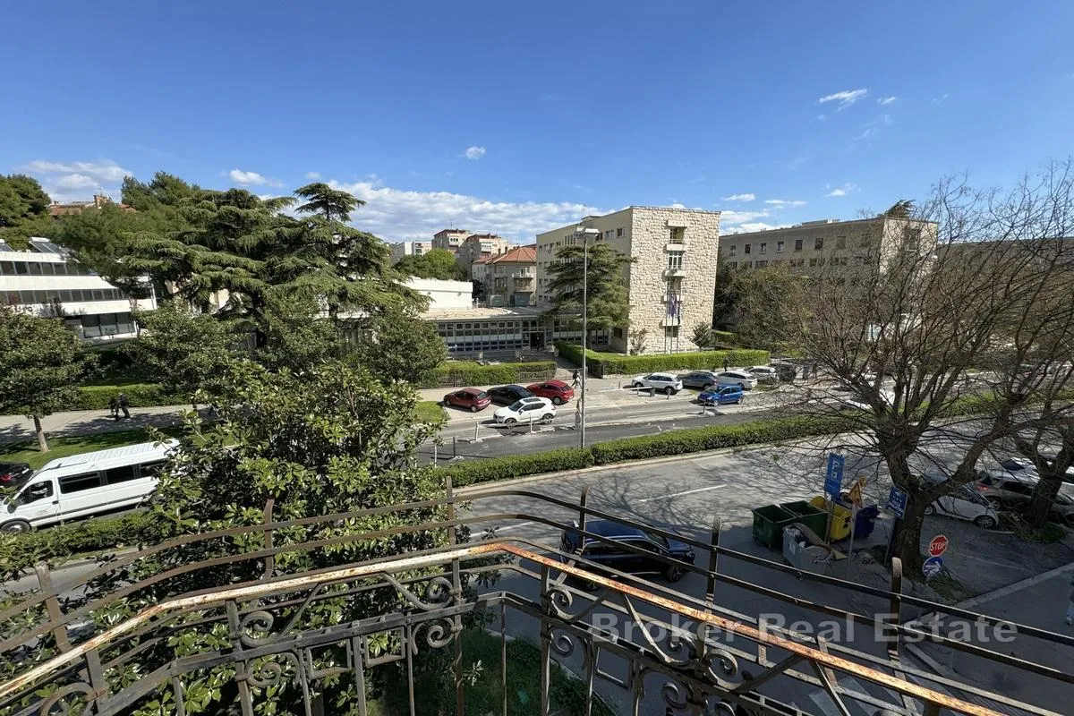 poslovni prostor za dugoročan najam - slika 10