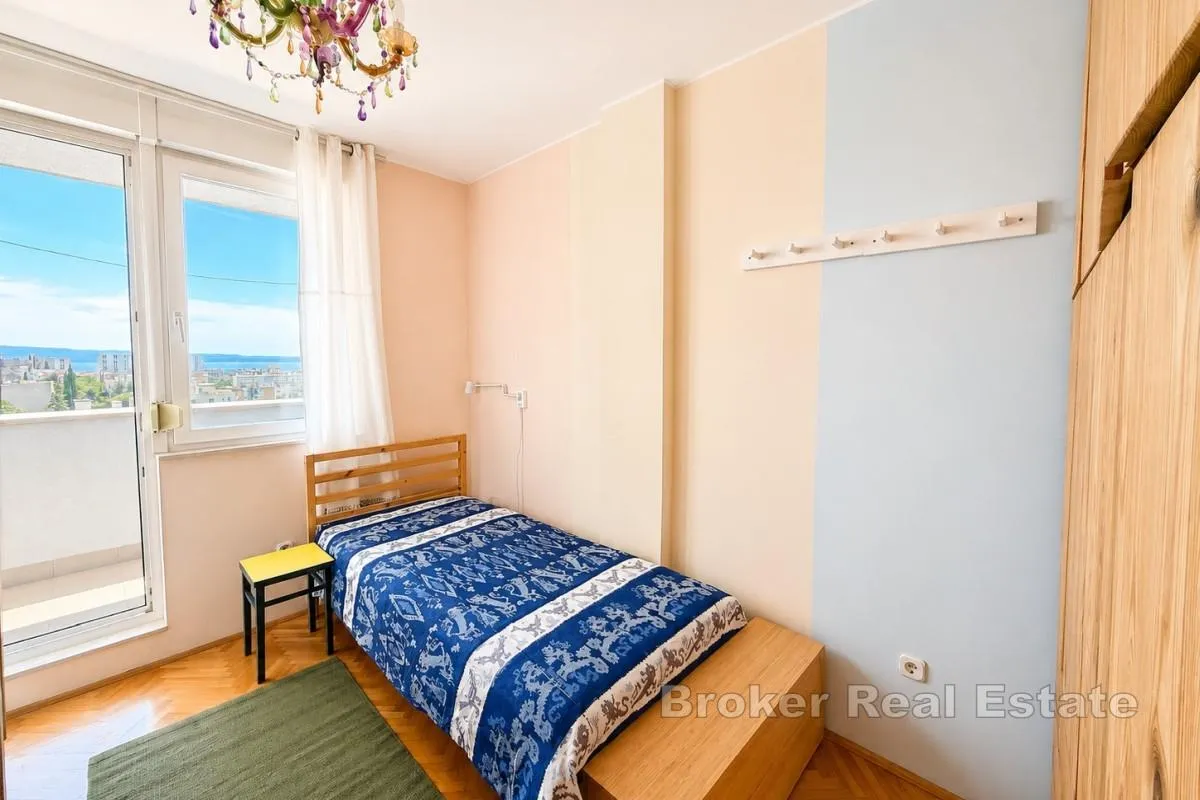 sunčan jednosobni stan s panoramskim pogledom na more - slika 5