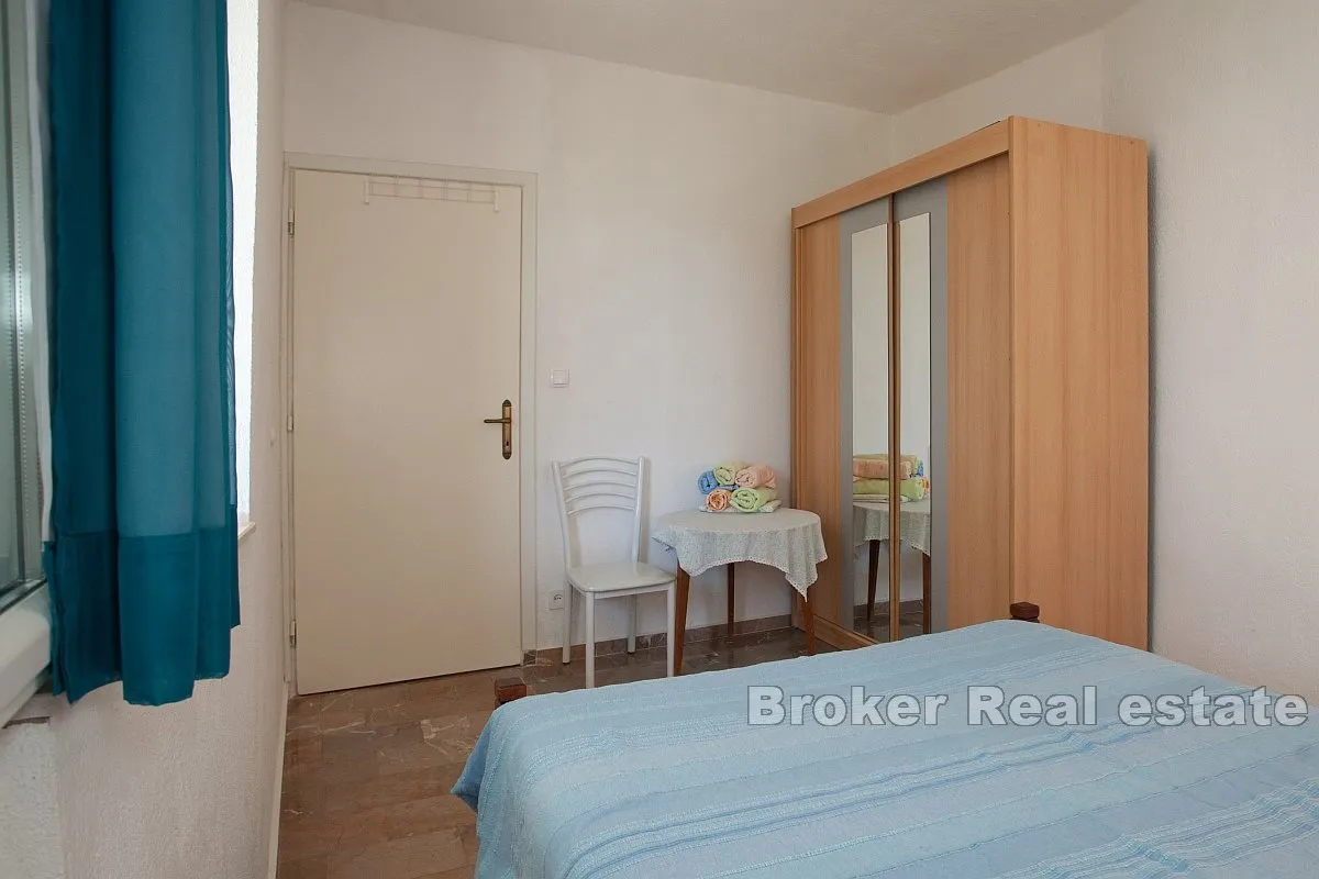 apartmanska kuća drugi red od mora s otvorenim pogledom na more - slika 7