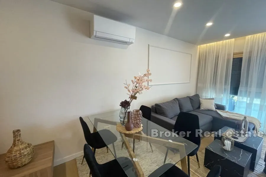 apartmani u novogradnji s pogledom na more - slika 8