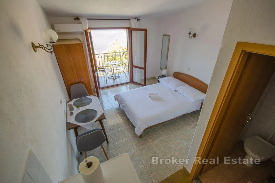 apartmanska kuća s otvorenim pogledom na more - slika 12
