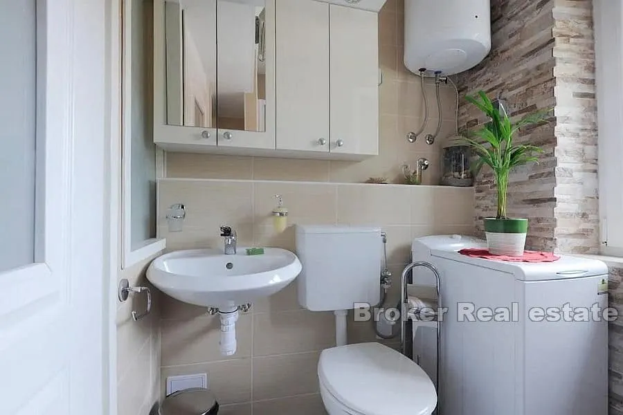 apartman u dioklecijanovoj palači - slika 12