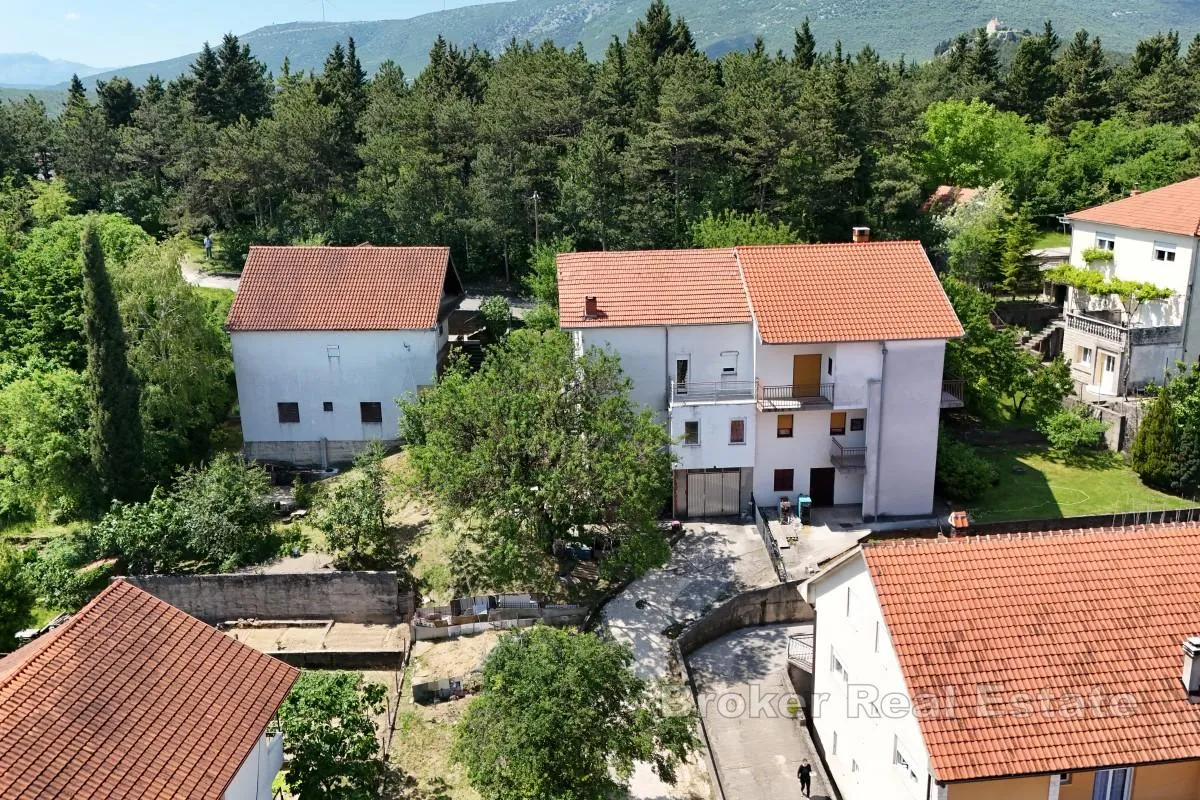 kuća u prirodi - slika 4