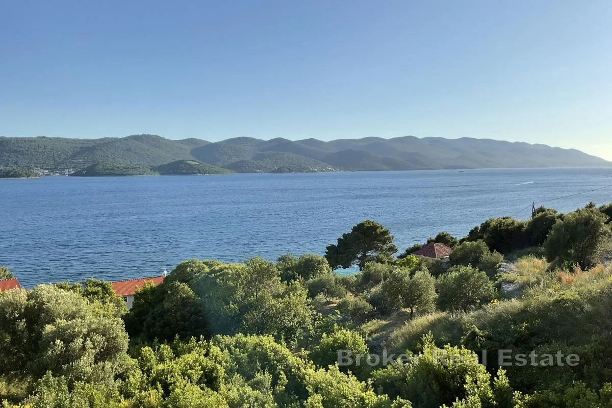moderna vila s bazenom i pogledom na more - slika 19