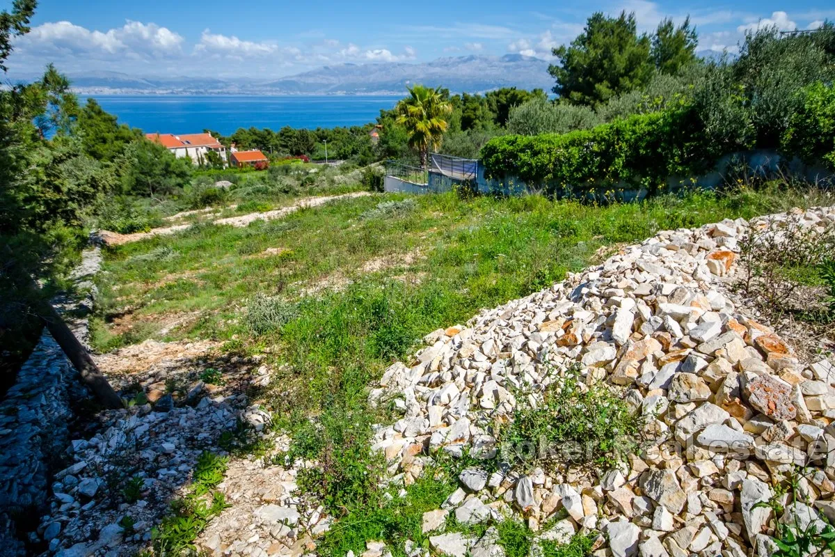građevinsko zemljište s građevinskom dozvolom - slika 2