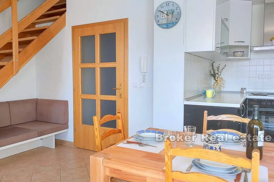 trosoban stan na dvije etaže, na prodaju - slika 5