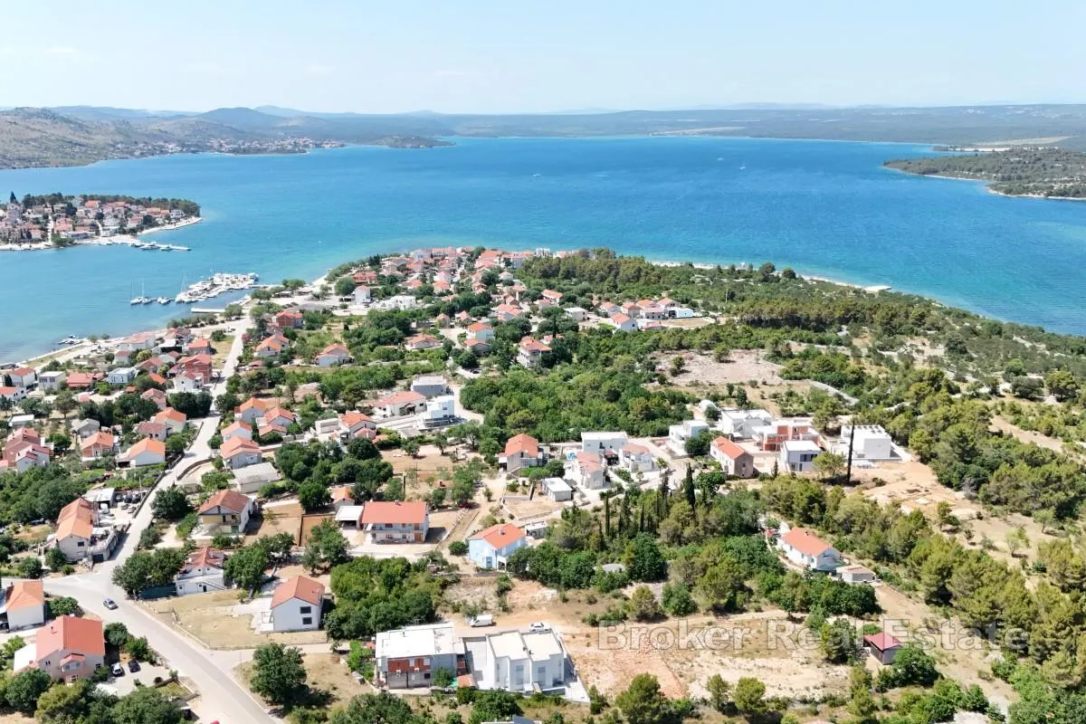 građevinsko zemljište s idejnim projektom - slika 6