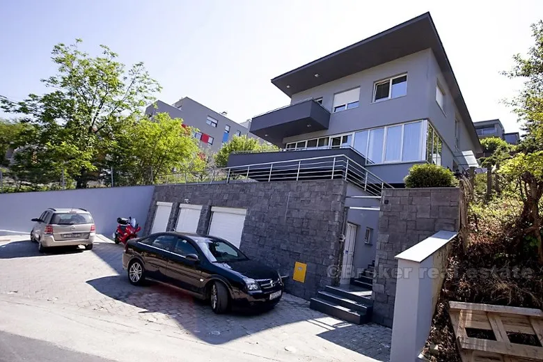 nova vila okružena zelenilom, na prodaju - slika 4