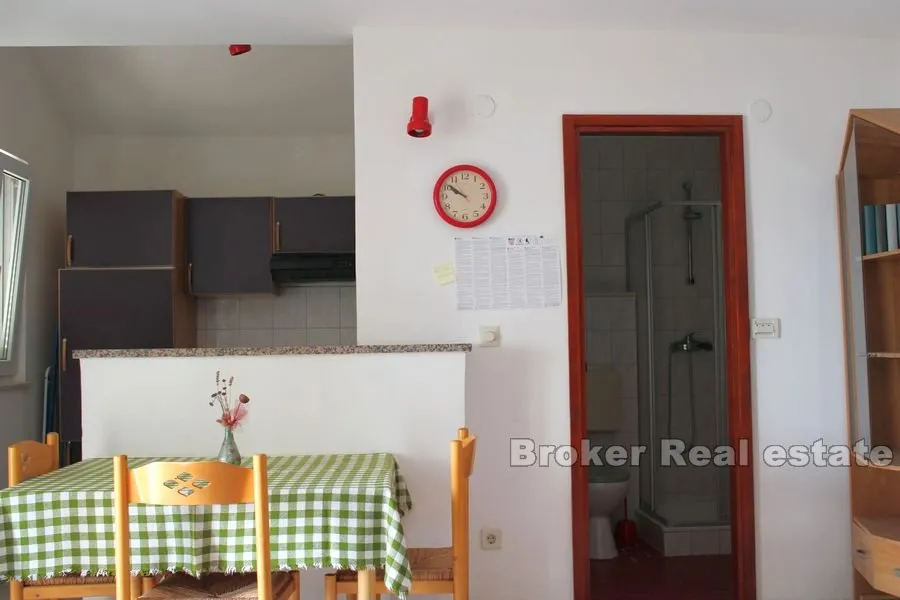apartmanska kuća sa pogledom na more - slika 12