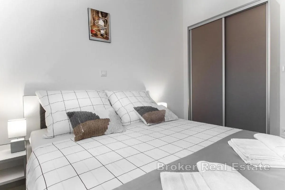 apartmanska kuća s otvorenim pogledom na more - slika 7