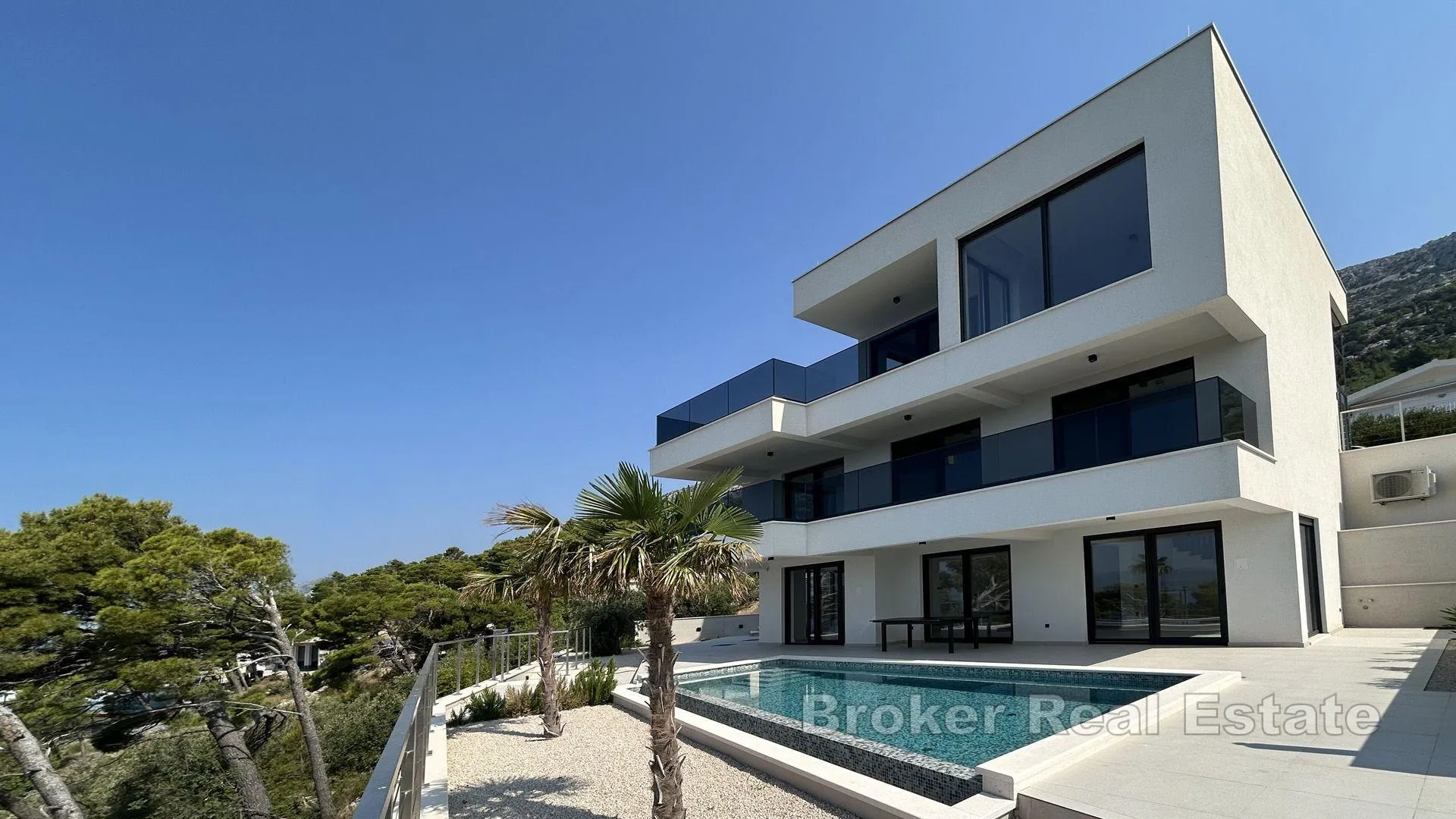 Luksuzna kuća s bazenom i pogledom na more - Makarska