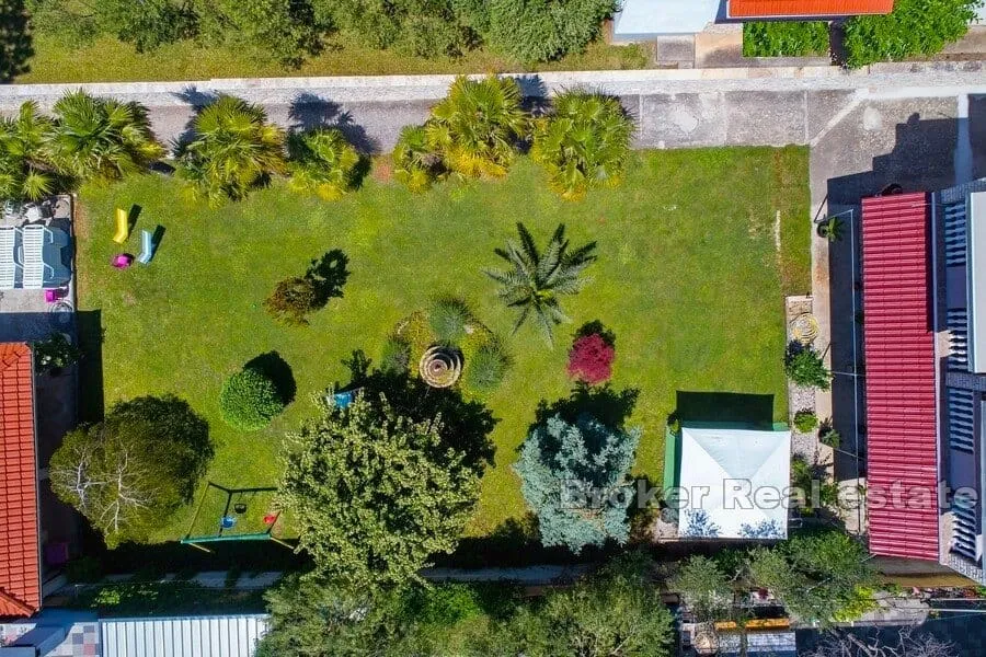 apartmanska vila prvi red do mora - slika 2