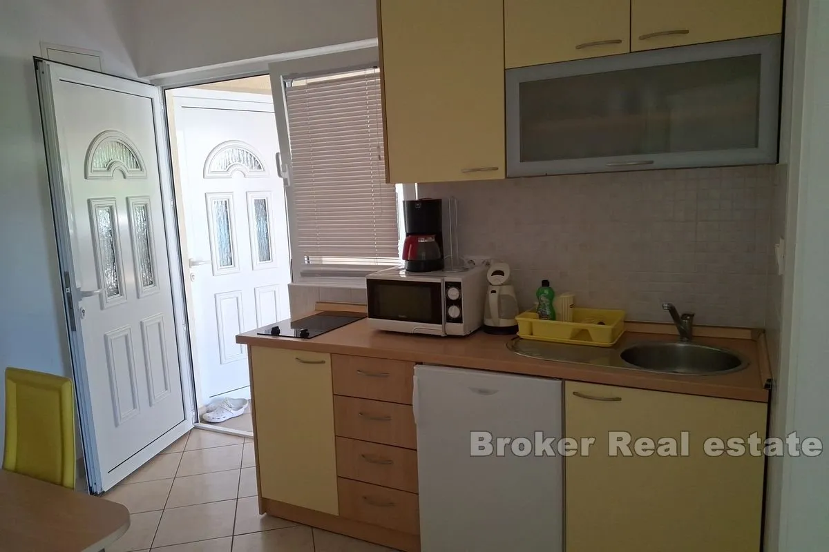apartmanska kuća s otvorenim pogledom na more - slika 10