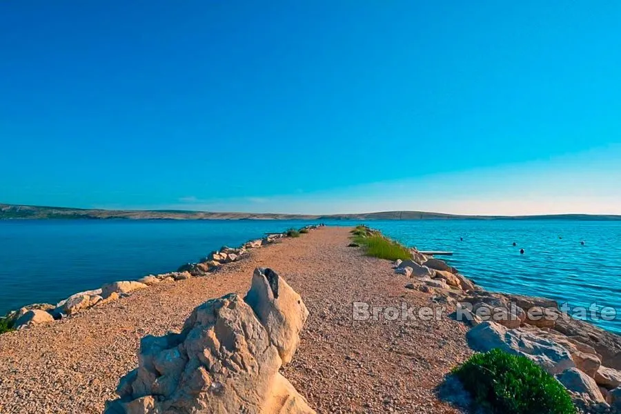 kuća, prvi red do mora, uz samu plažu. - slika 15